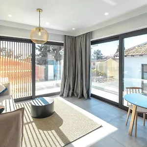 livemalaga-pedregalejo-suites.es-andalucia.com/